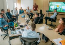 Instabilidade da rede elétrica é debatida em reunião no Paço Municipal