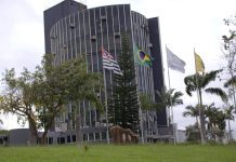 Repartições e autarquias encerram nesta terça-feira expediente de 2025