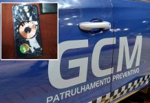 Homem é detido após atropelar, ferir e destruir celular da ex-namorada